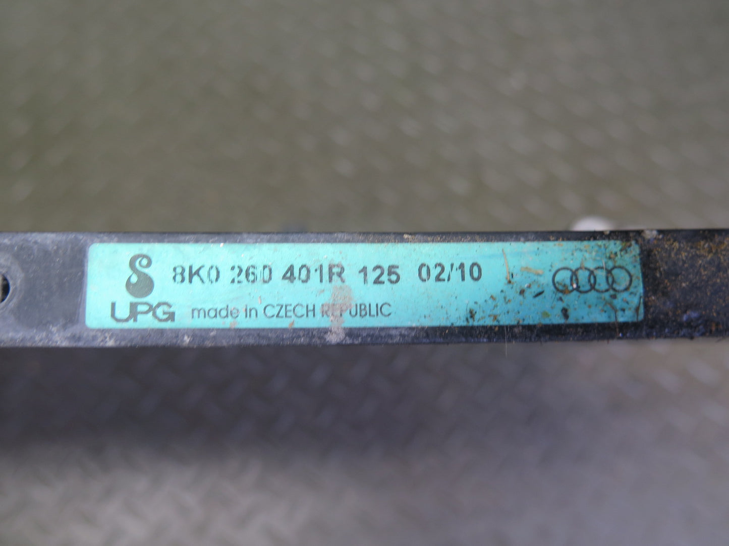 08-12 Audi 8T S5 4.2L A/C Air Condition Condenser 8K0260401R OEM