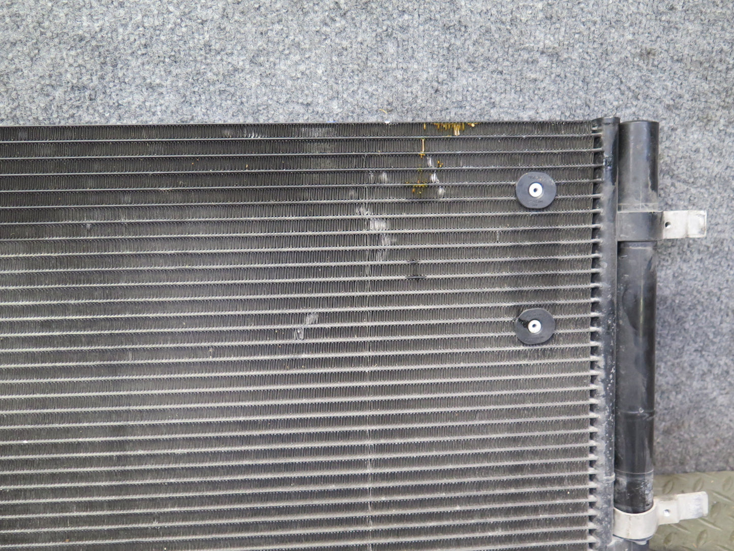 08-12 Audi 8T S5 4.2L A/C Air Condition Condenser 8K0260401R OEM