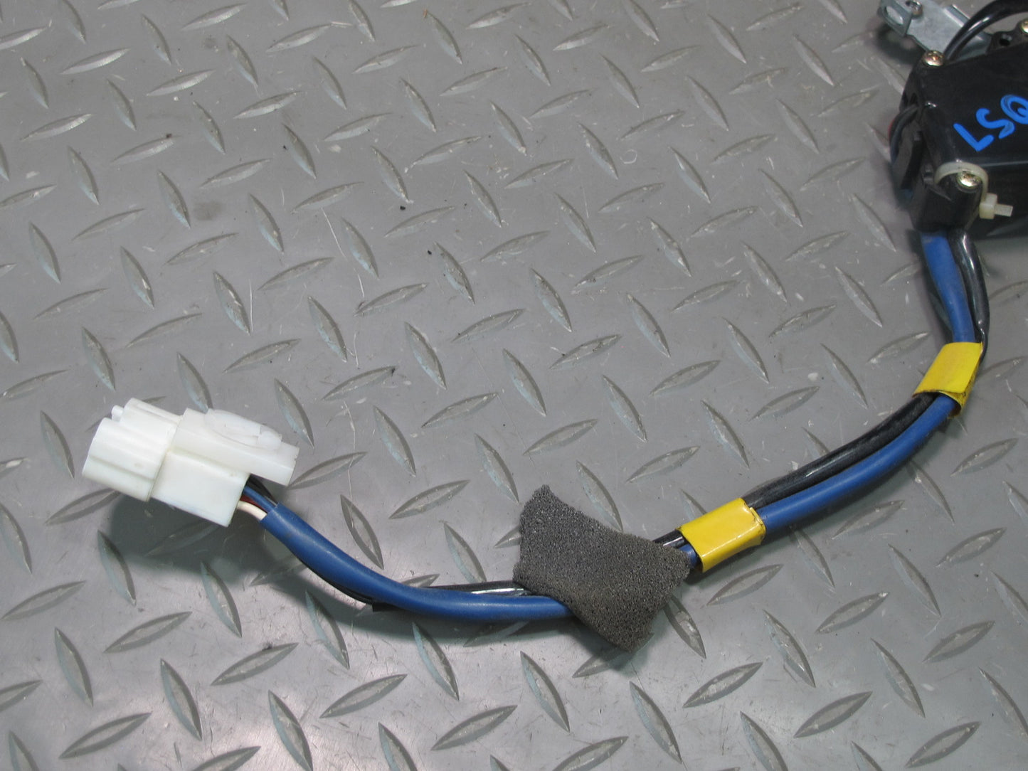 98-00 Lexus UCF20L LS400 Rear Right Door Lock Latch Actuator OEM