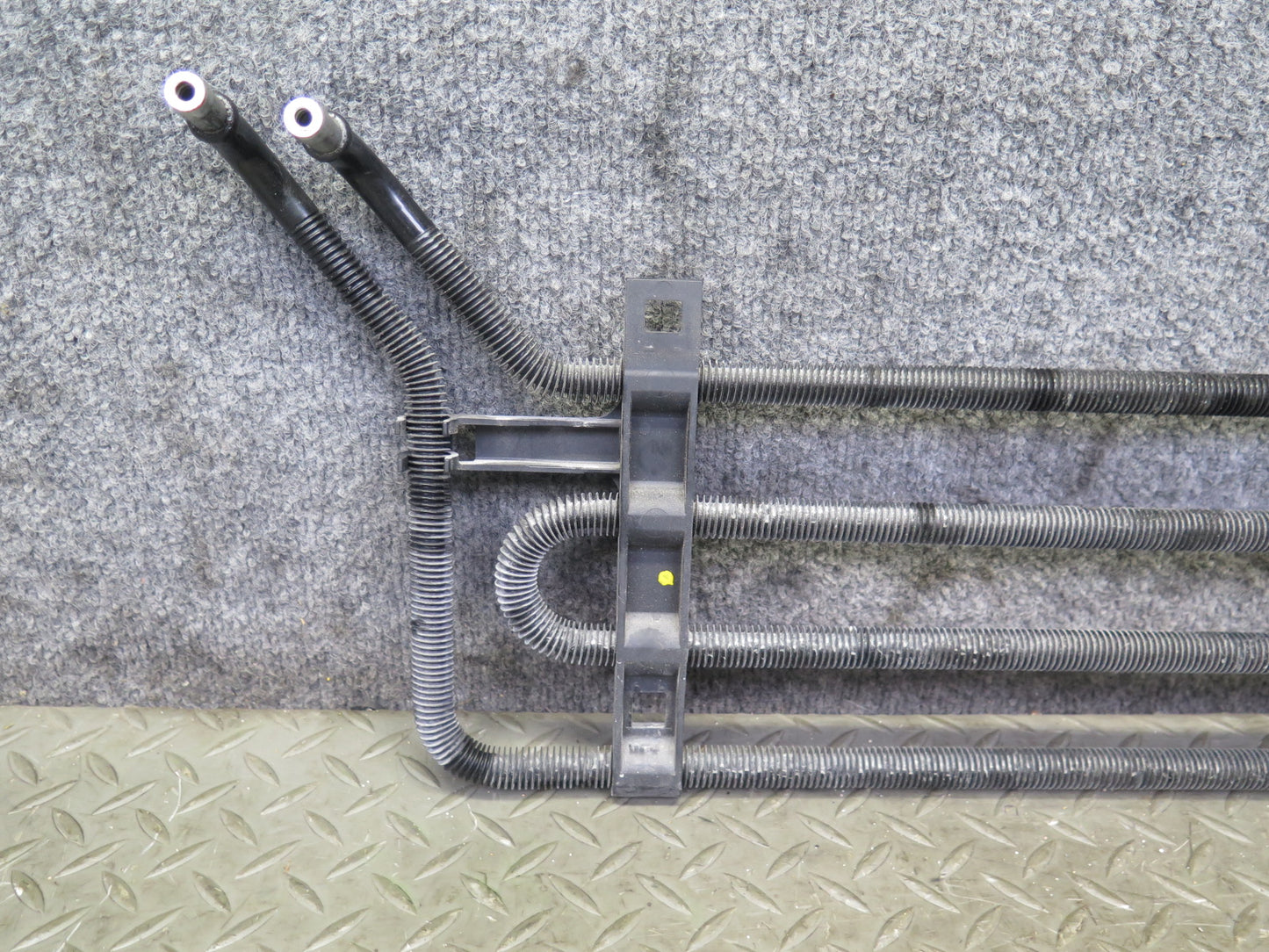 08-12 Audi 8T S5 4.2L Power Steering Oil Cooler Cooling Line Coil 8K0422885D OEM