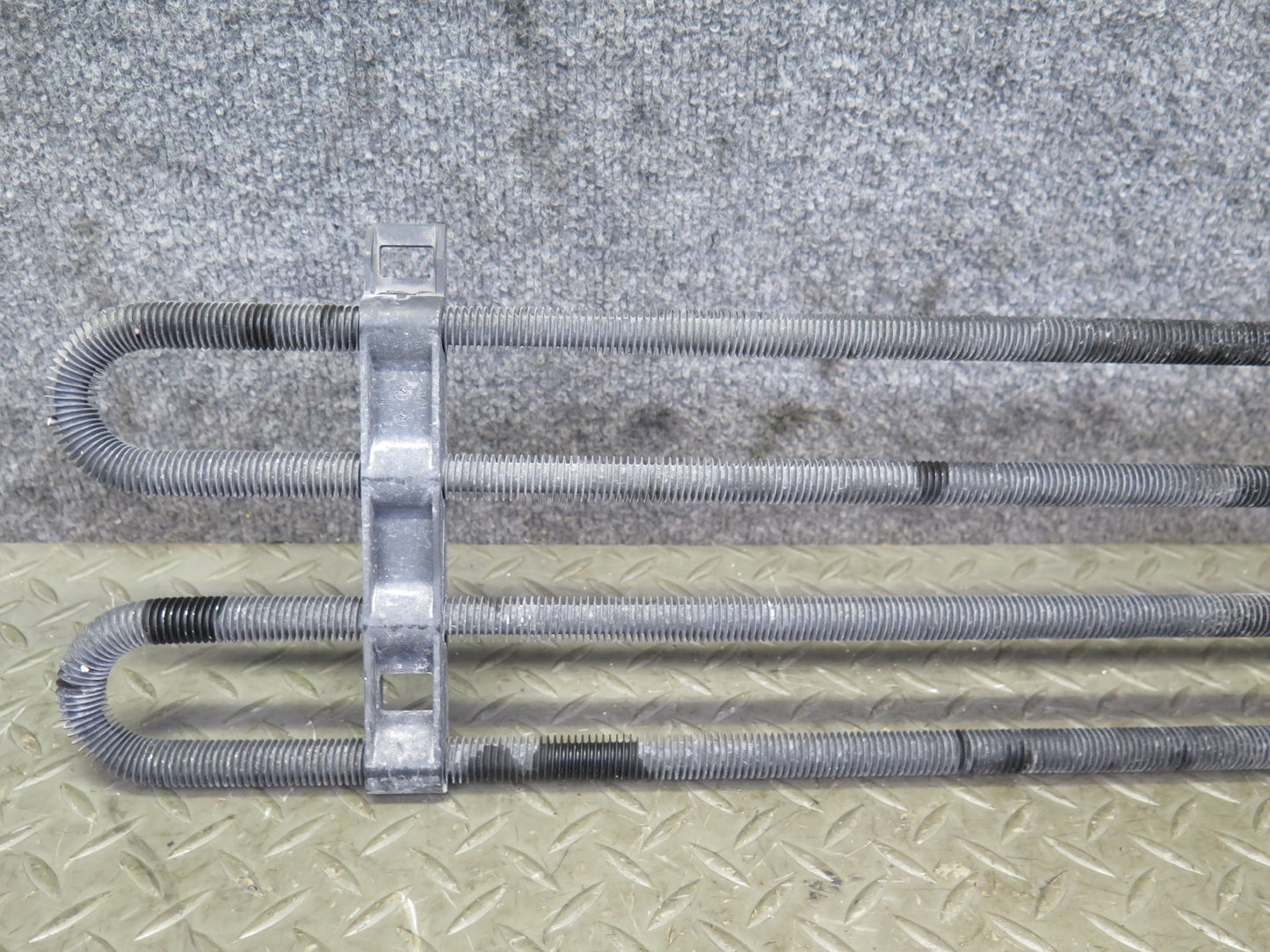 08-12 Audi 8T S5 4.2L Power Steering Oil Cooler Cooling Line Coil 8K0422885D OEM