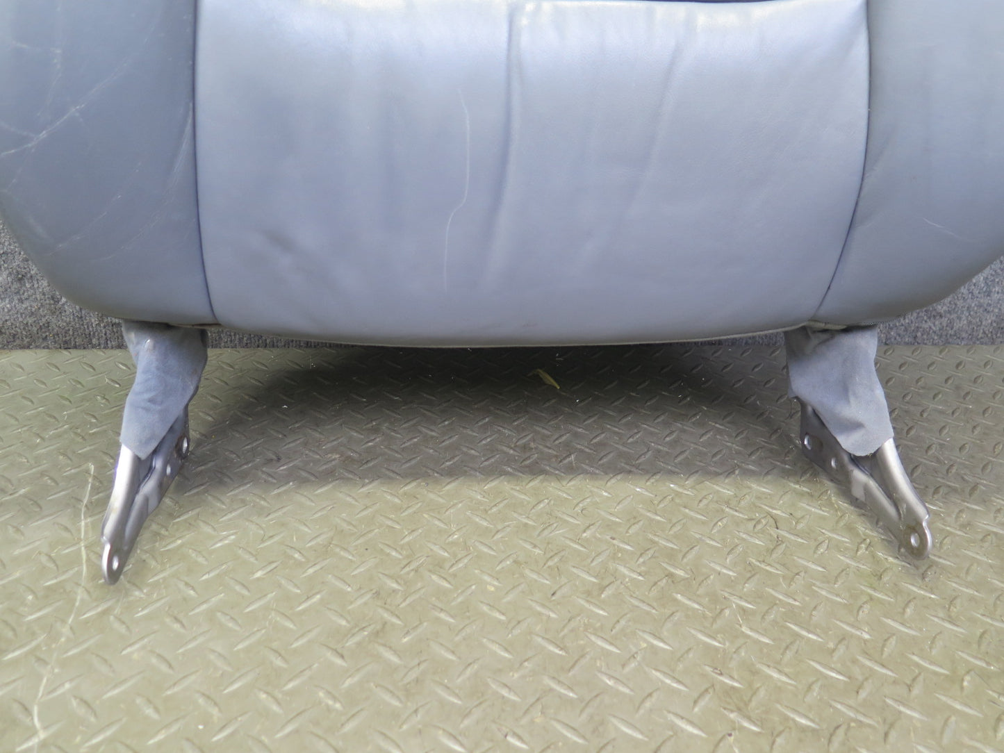 98-00 Lexus UCF20L LS400 Front Right Seat Upper Leather Cushion Gray OEM