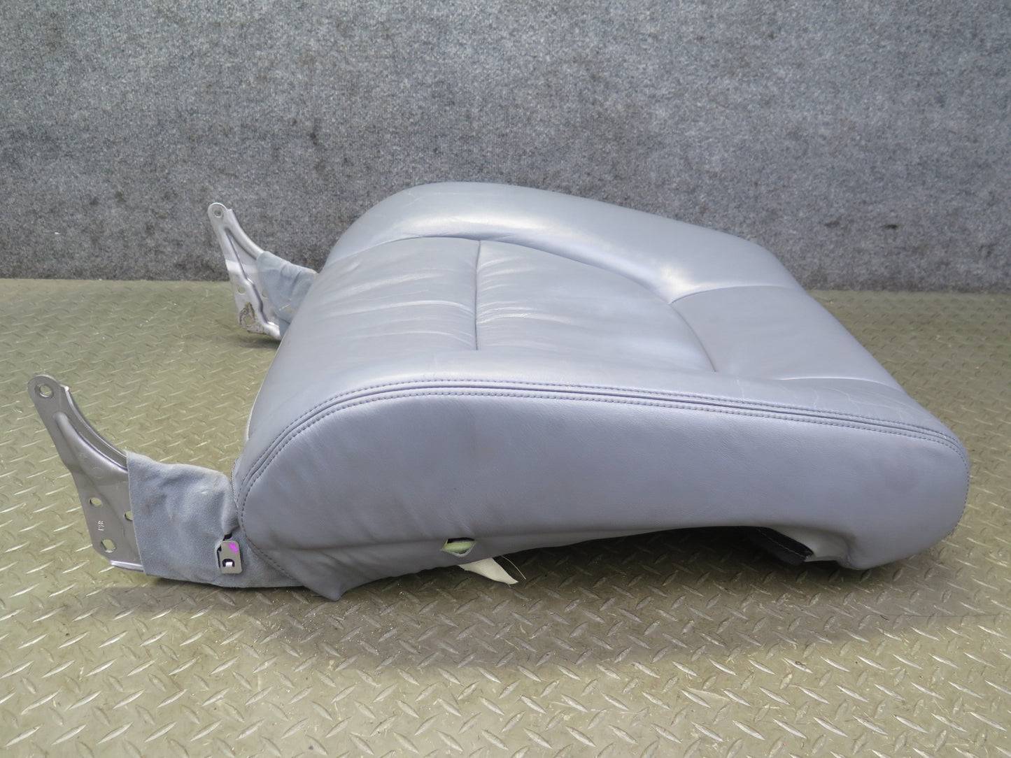 98-00 Lexus UCF20L LS400 Front Right Seat Upper Leather Cushion Gray OEM