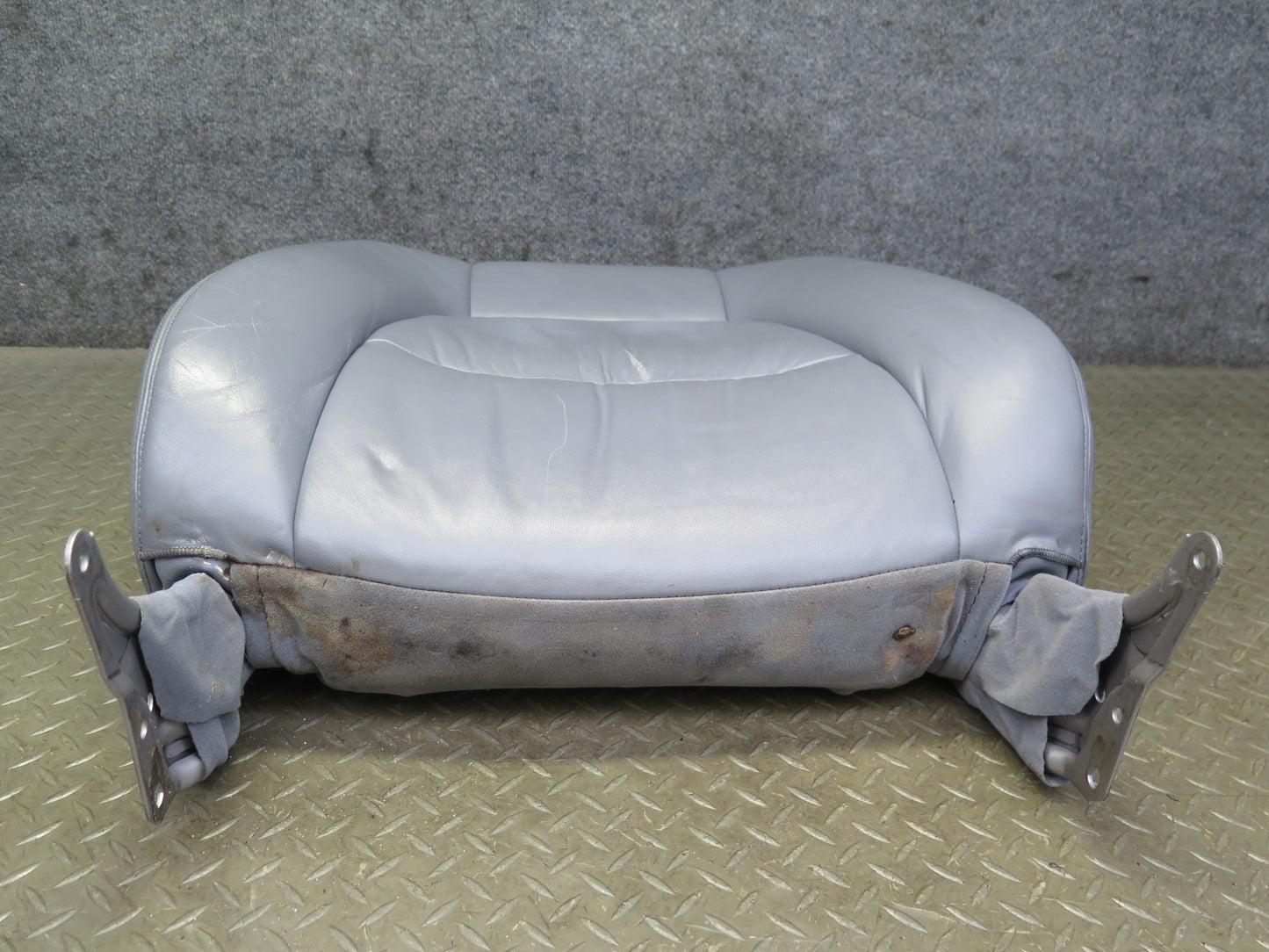 98-00 Lexus UCF20L LS400 Front Right Seat Upper Leather Cushion Gray OEM