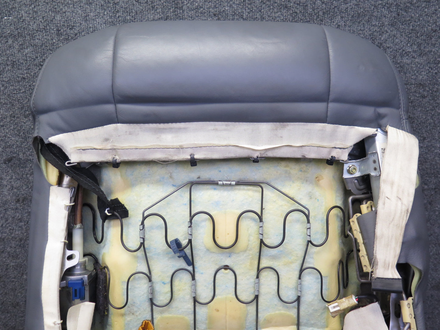 98-00 Lexus UCF20L LS400 Front Right Seat Upper Leather Cushion Gray OEM