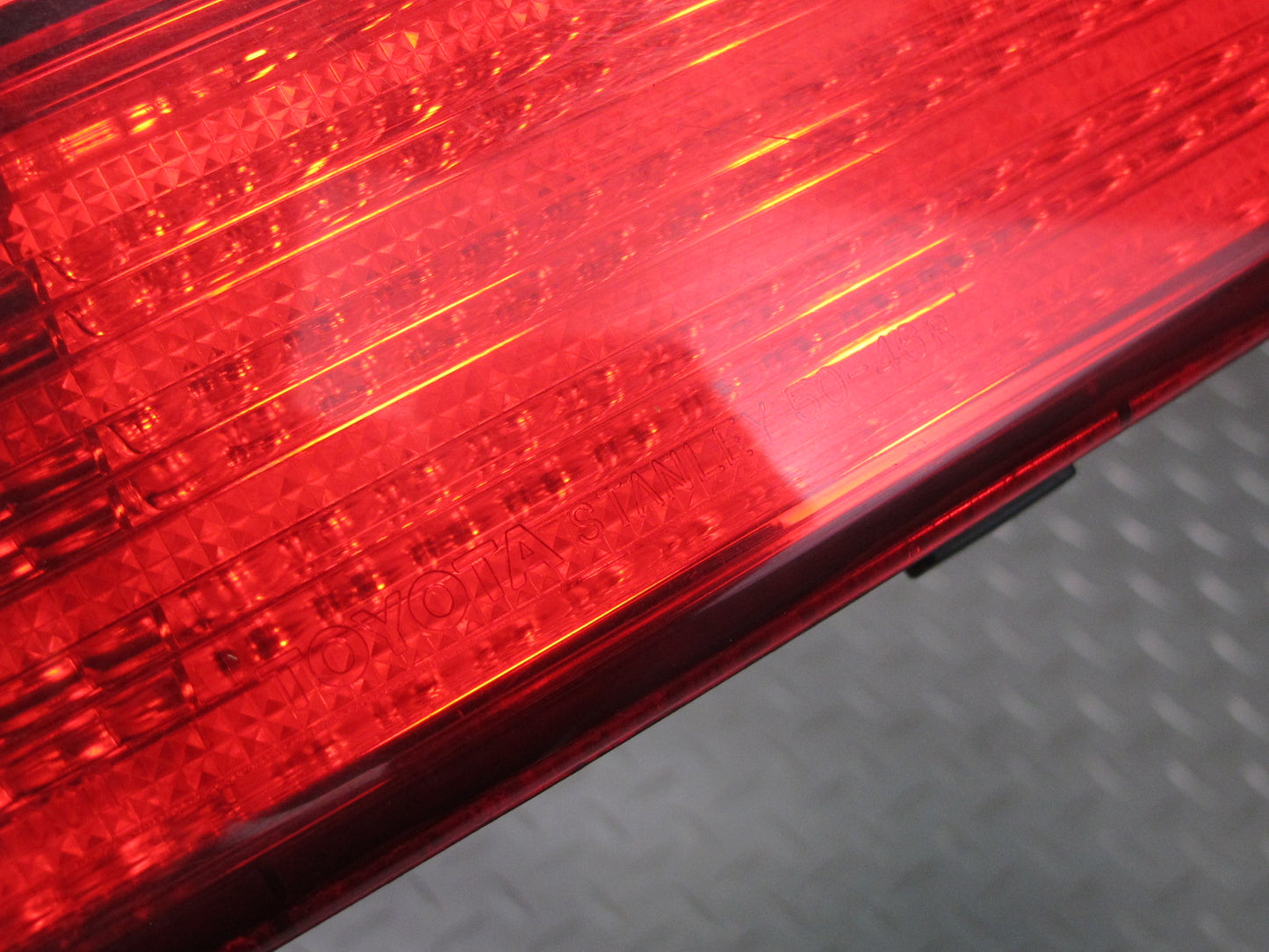 98-00 Lexus UCF20L LS400 Rear Right Inner Tail Light Lamp OEM