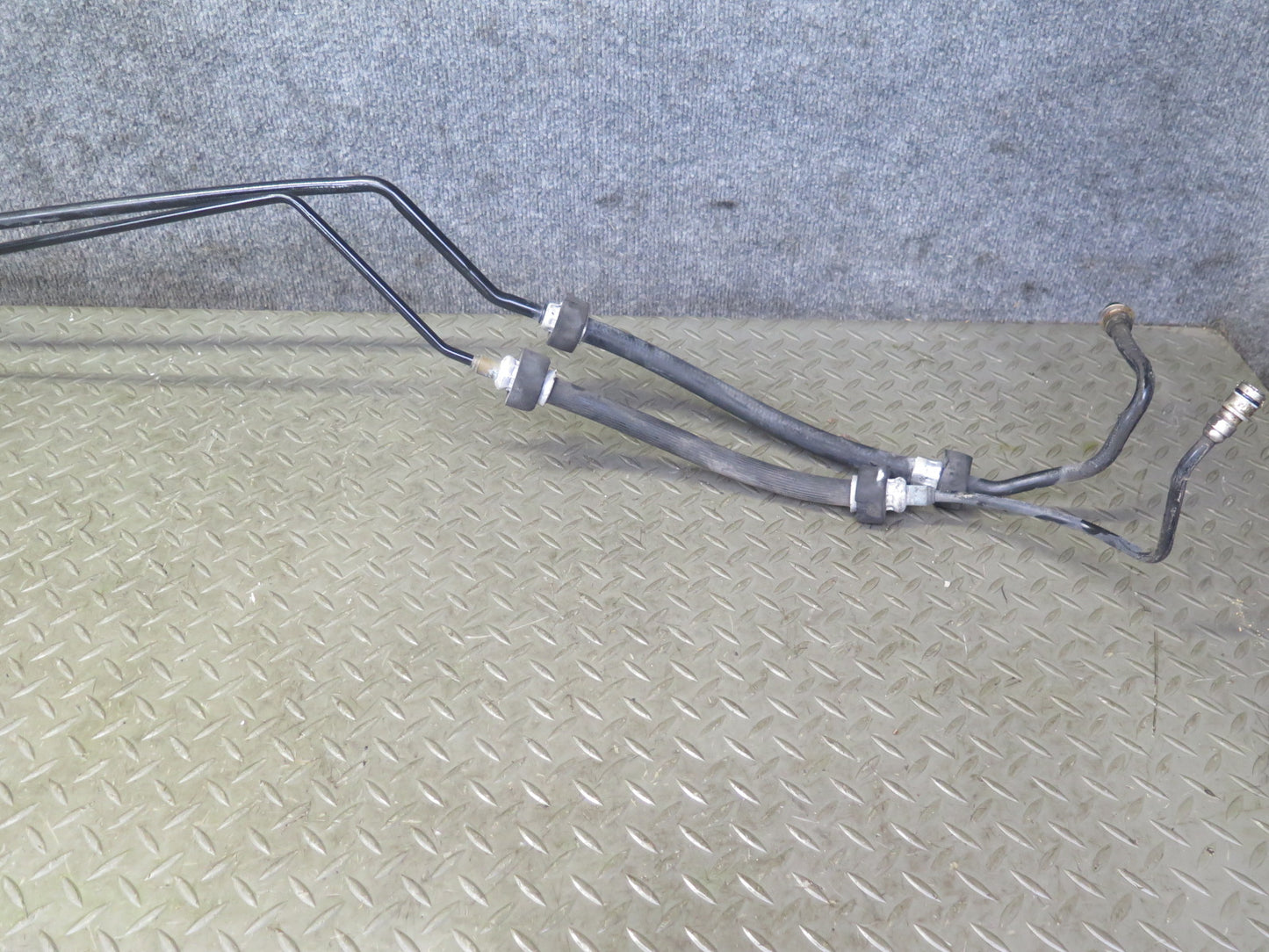 99-05 Porsche 911 Carrera 996 Power Steering High Pressure Line Pipe Hose Set