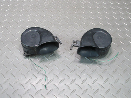 98-00 Lexus UCF20L LS400 Set of 2 High & Low Tone Note Pitch Horn Signal OEM