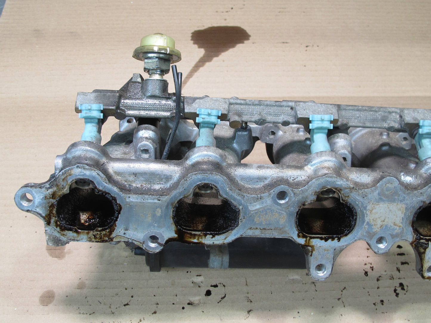 98-00 Lexus SC300 2JZGE Engine Lower Intake Manifold w Pressure Hard Line OEM