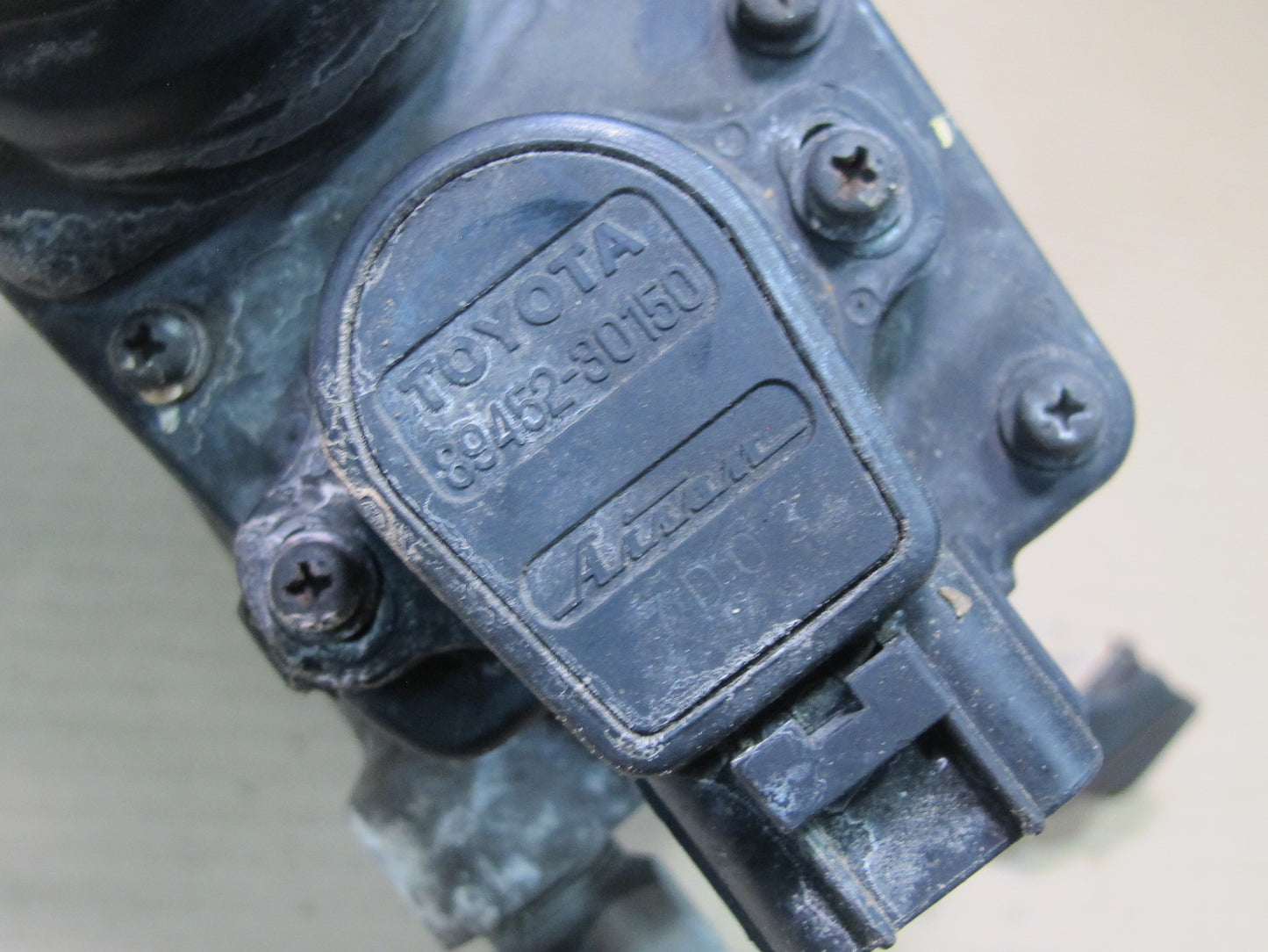 98-00 Lexus SC300 3.0L 2JZGE Engine Throttle Body w Sensor Assembly Etsc-i OEM