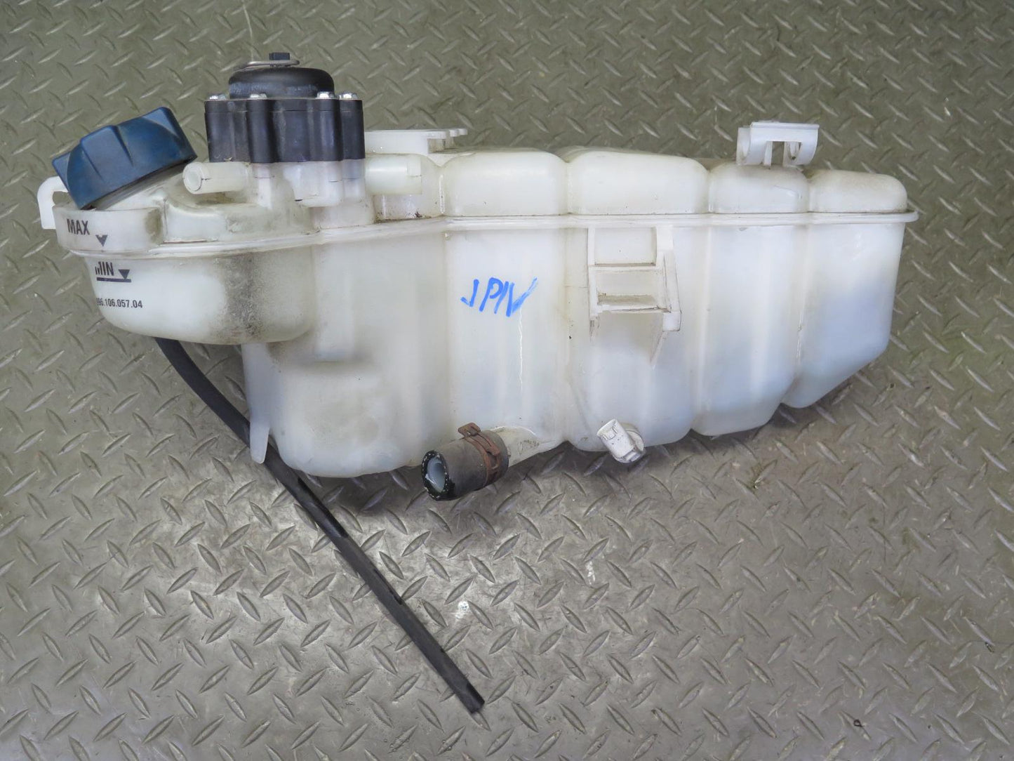 1999-2005 Porsche 911 996 Engine Coolant Expansion Overflow Reservoir Tank