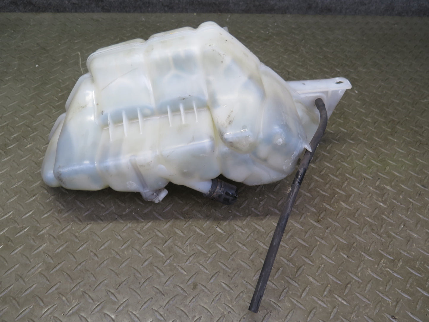 1999-2005 Porsche 911 996 Engine Coolant Expansion Overflow Reservoir Tank