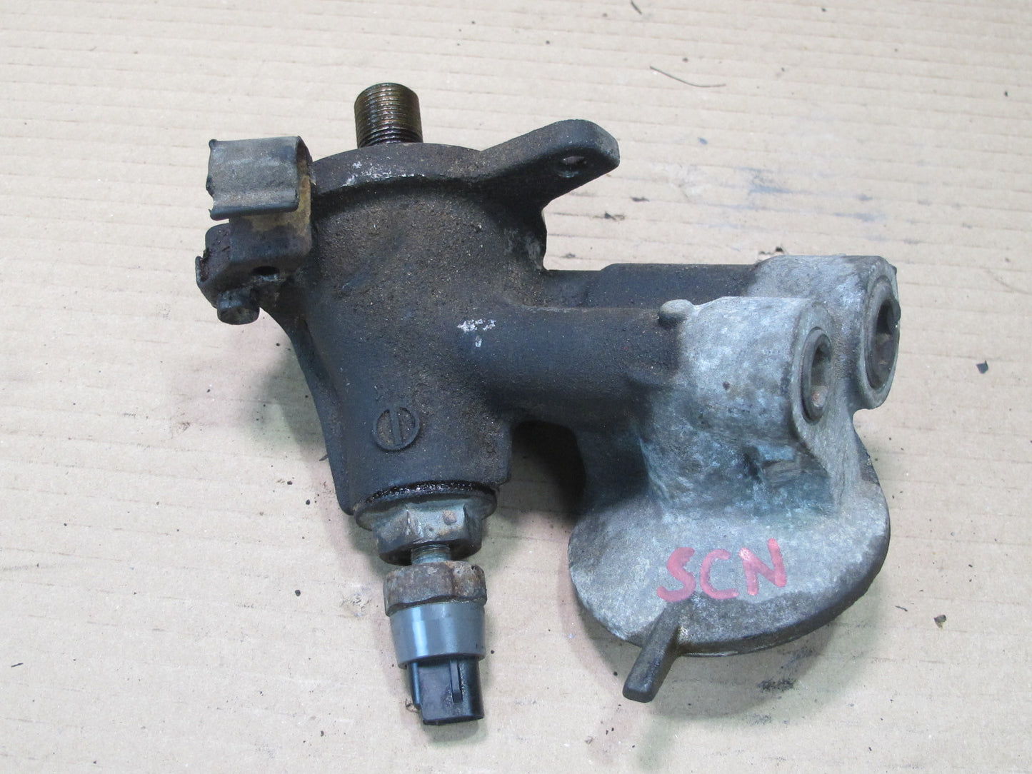 98-00 Lexus JZZ31L SC300 2JZGE Engine Oil Filter Housing OEM