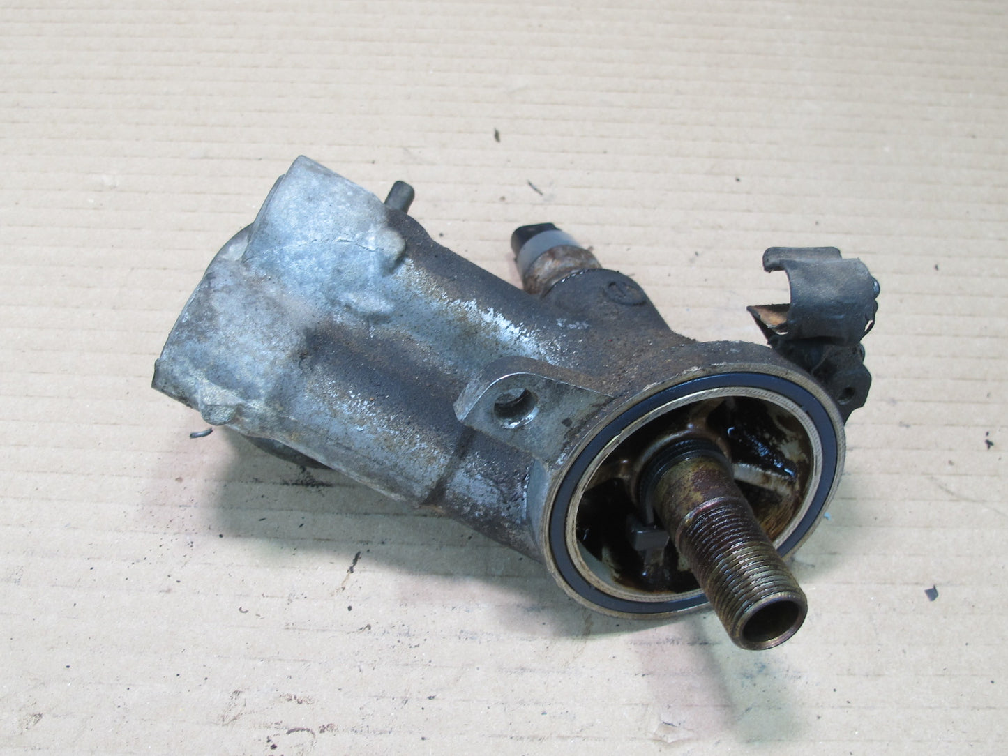 98-00 Lexus JZZ31L SC300 2JZGE Engine Oil Filter Housing OEM