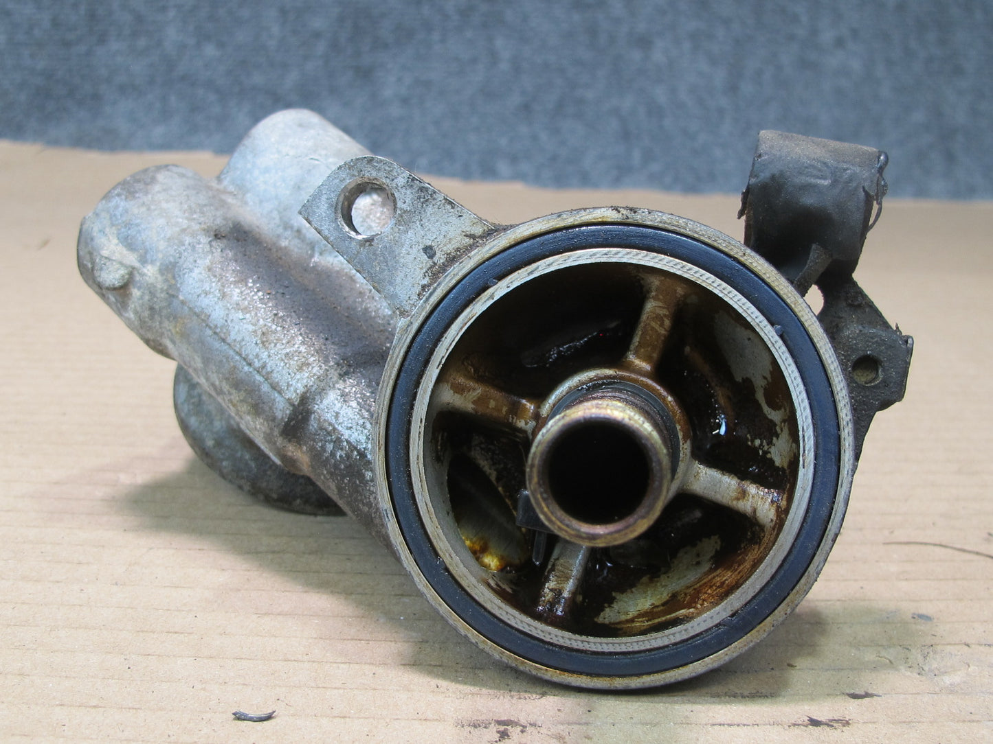 98-00 Lexus JZZ31L SC300 2JZGE Engine Oil Filter Housing OEM