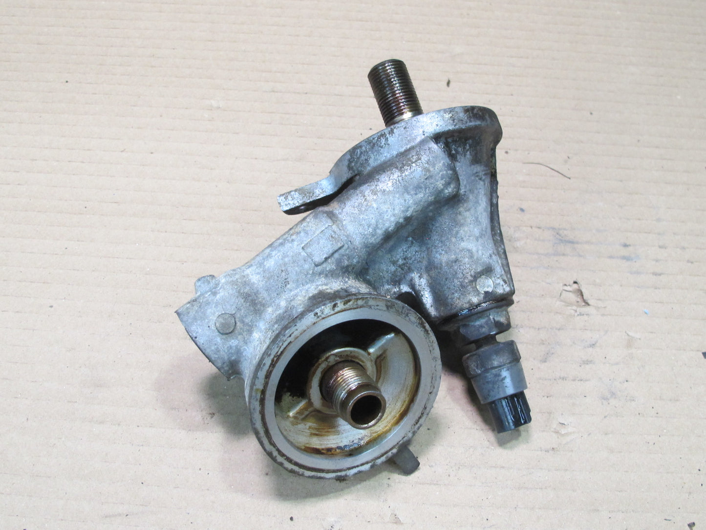 98-00 Lexus JZZ31L SC300 2JZGE Engine Oil Filter Housing OEM