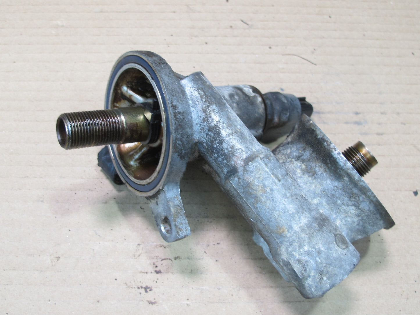 98-00 Lexus JZZ31L SC300 2JZGE Engine Oil Filter Housing OEM