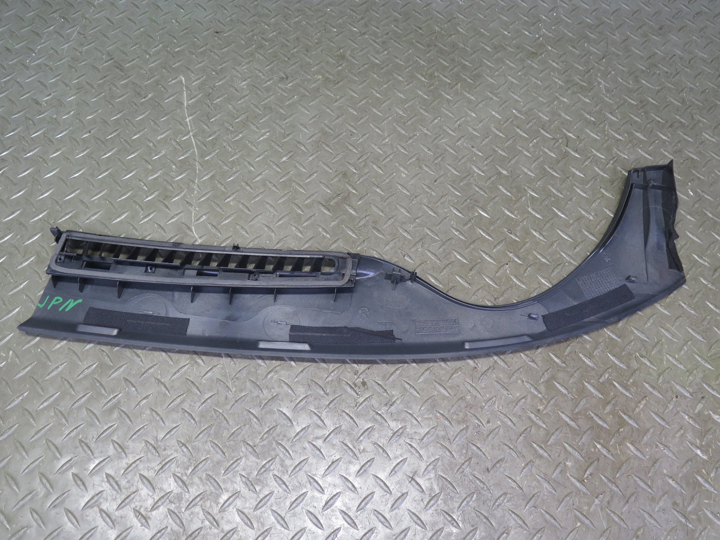 2000-2005 Porsche 911 996 Dash Front Windshield Defrost Trim Panel Set