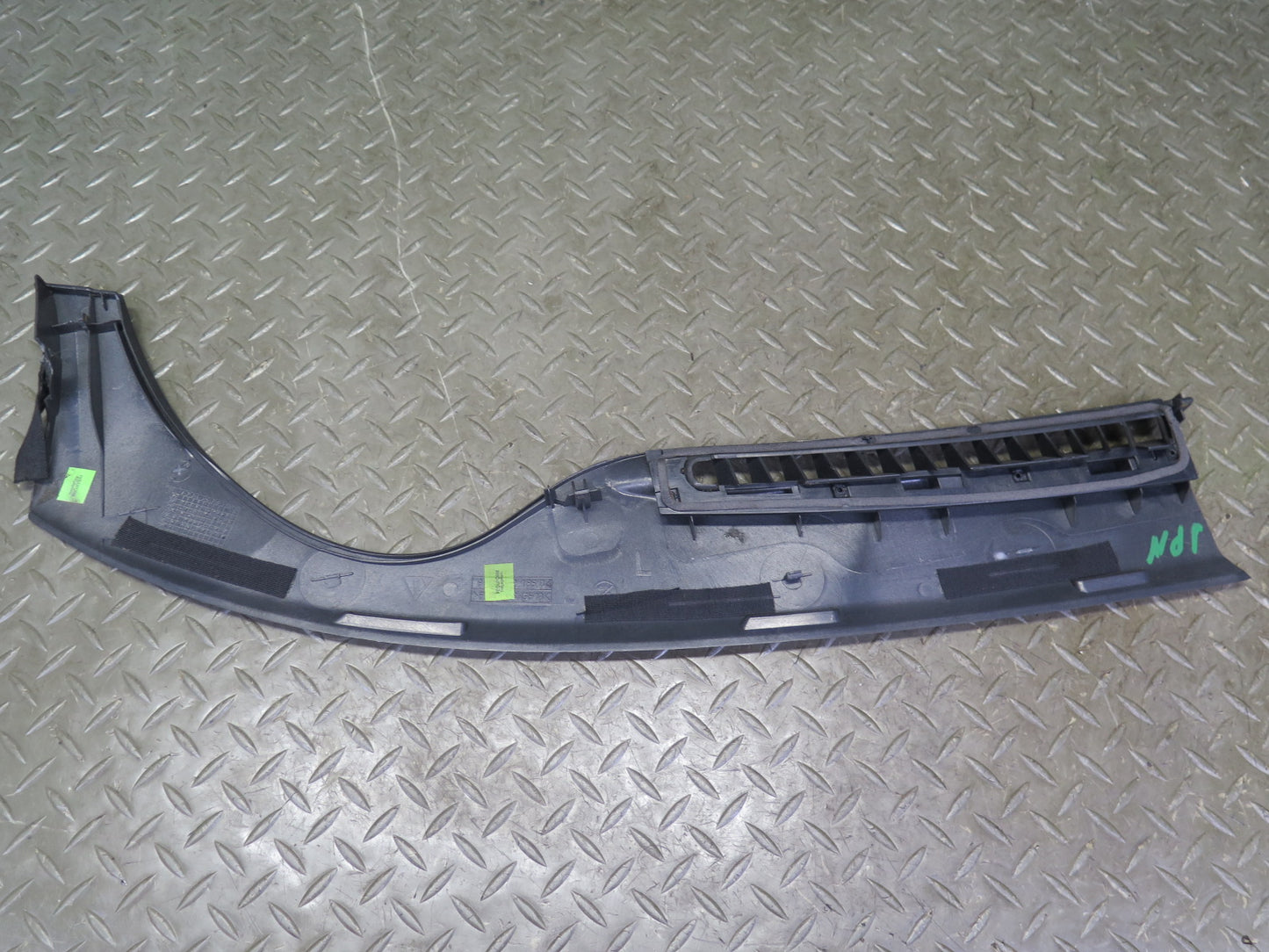 2000-2005 Porsche 911 996 Dash Front Windshield Defrost Trim Panel Set