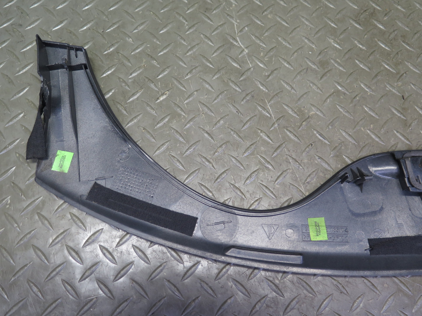 2000-2005 Porsche 911 996 Dash Front Windshield Defrost Trim Panel Set