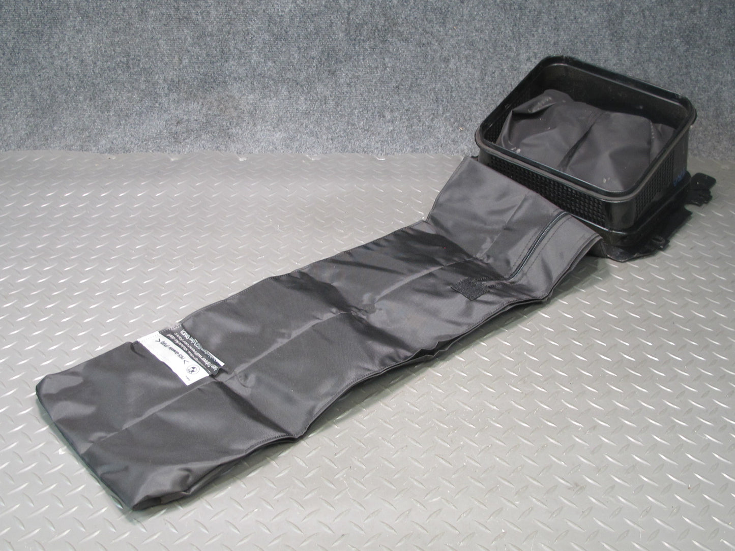 01-06 BMW E46 330ci Convertible SKI BAG Access Storage Cassette Housing OEM