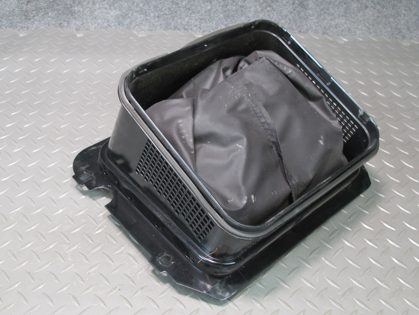 01-06 BMW E46 330ci Convertible SKI BAG Access Storage Cassette Housing OEM