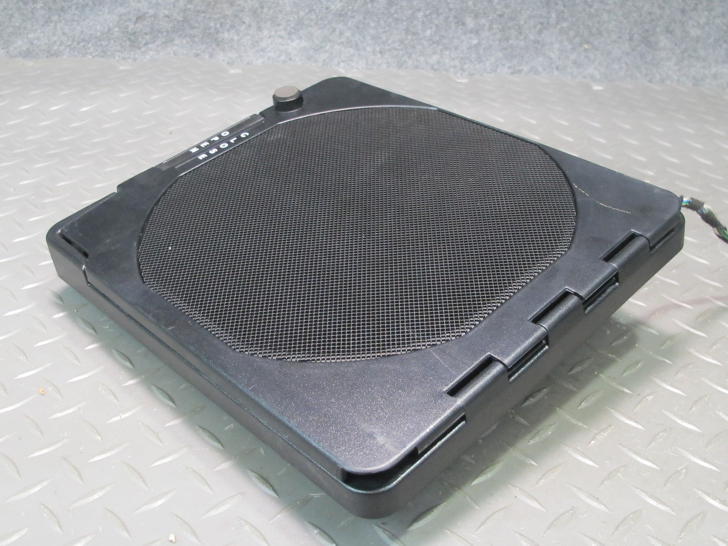 01-06 BMW E46 330ci Convertible Rear Subwoofer Speaker w Cover OEM
