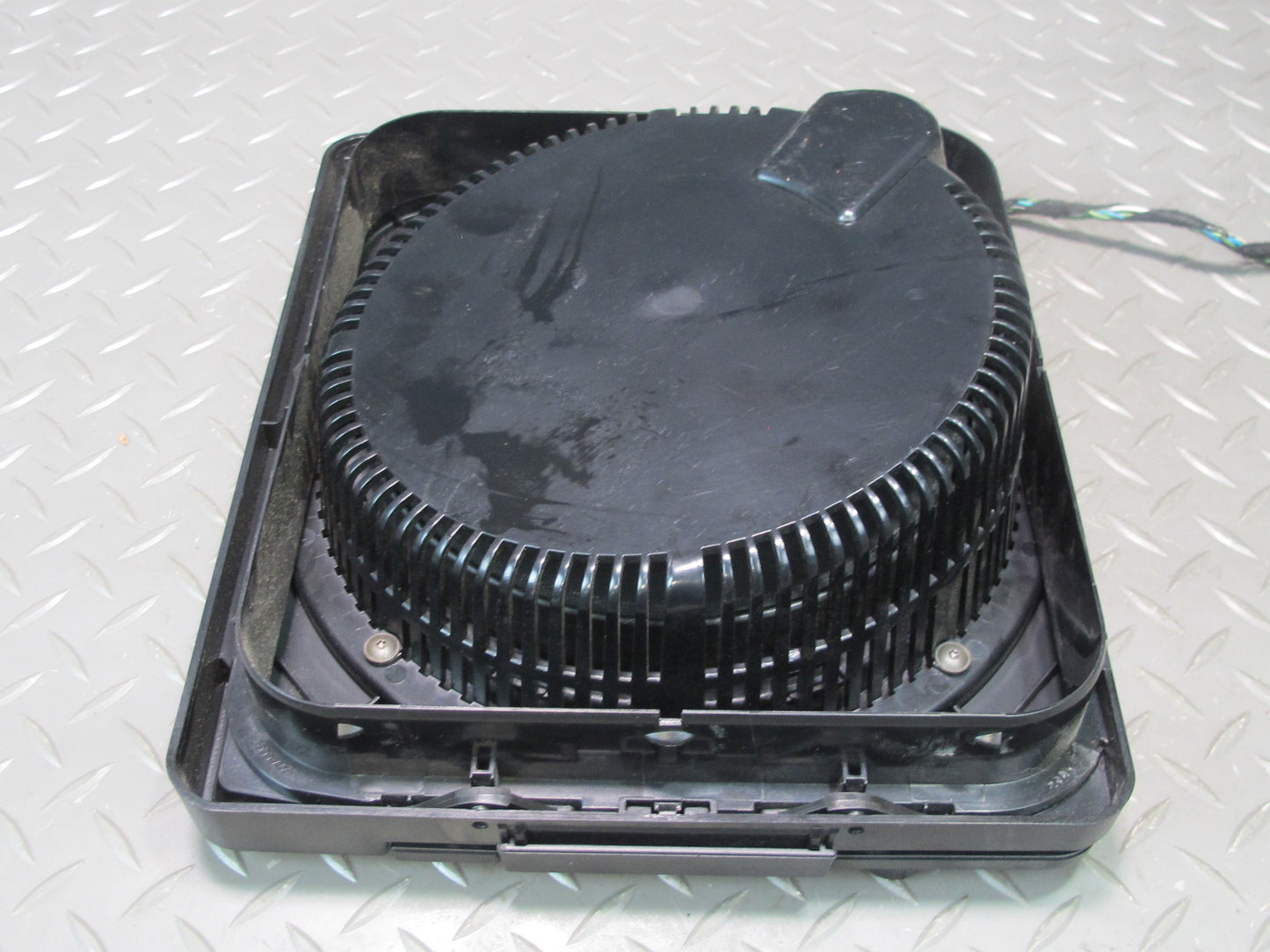 01-06 BMW E46 330ci Convertible Rear Subwoofer Speaker w Cover OEM