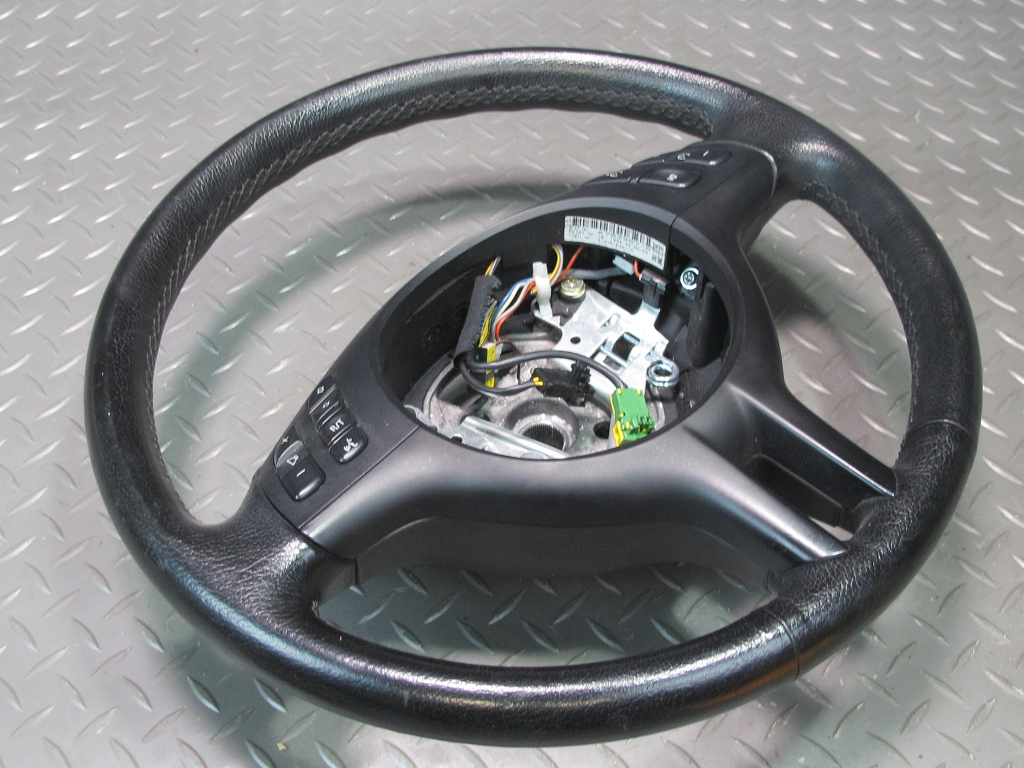 01-06 BMW E46 330ci 3-SPOKE Sport Leather Steering w Controls Black 6753957 OEM