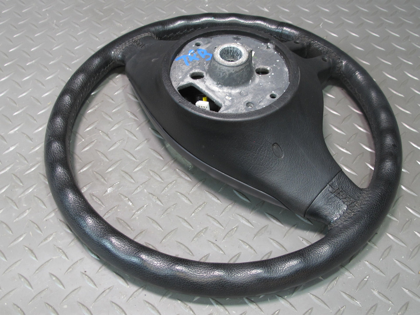 01-06 BMW E46 330ci 3-SPOKE Sport Leather Steering w Controls Black 6753957 OEM