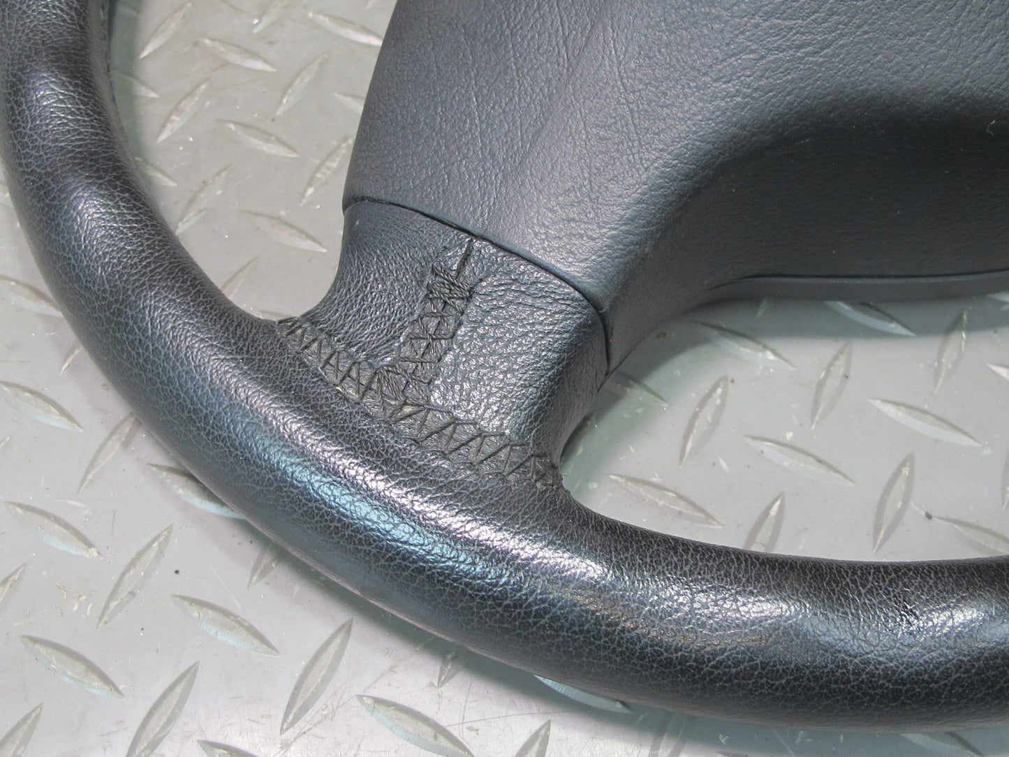 01-06 BMW E46 330ci 3-SPOKE Sport Leather Steering w Controls Black 6753957 OEM