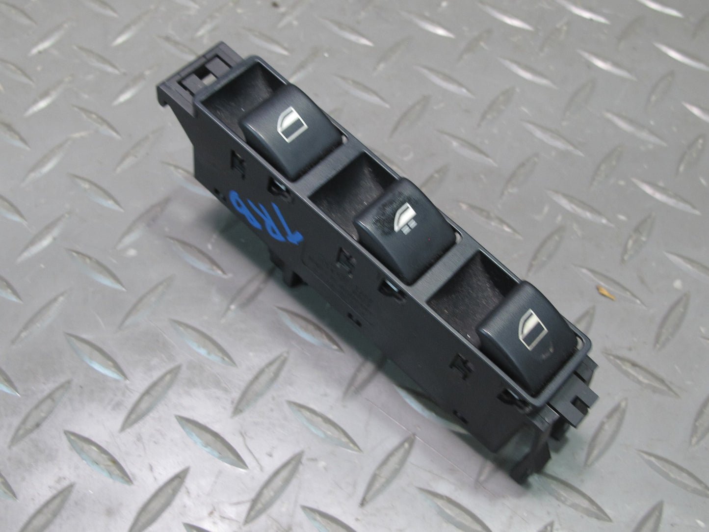 01-06 BMW E46 330ci Convertible Left Master Power Window Switch 6902183 OEM