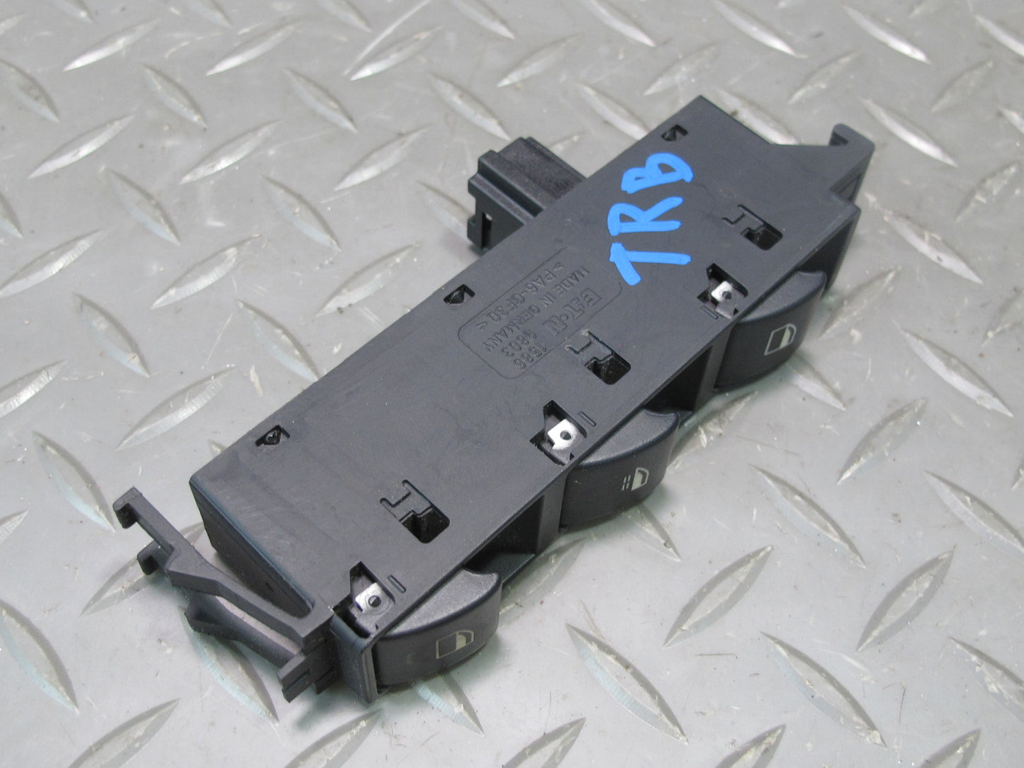 01-06 BMW E46 330ci Convertible Left Master Power Window Switch 6902183 OEM