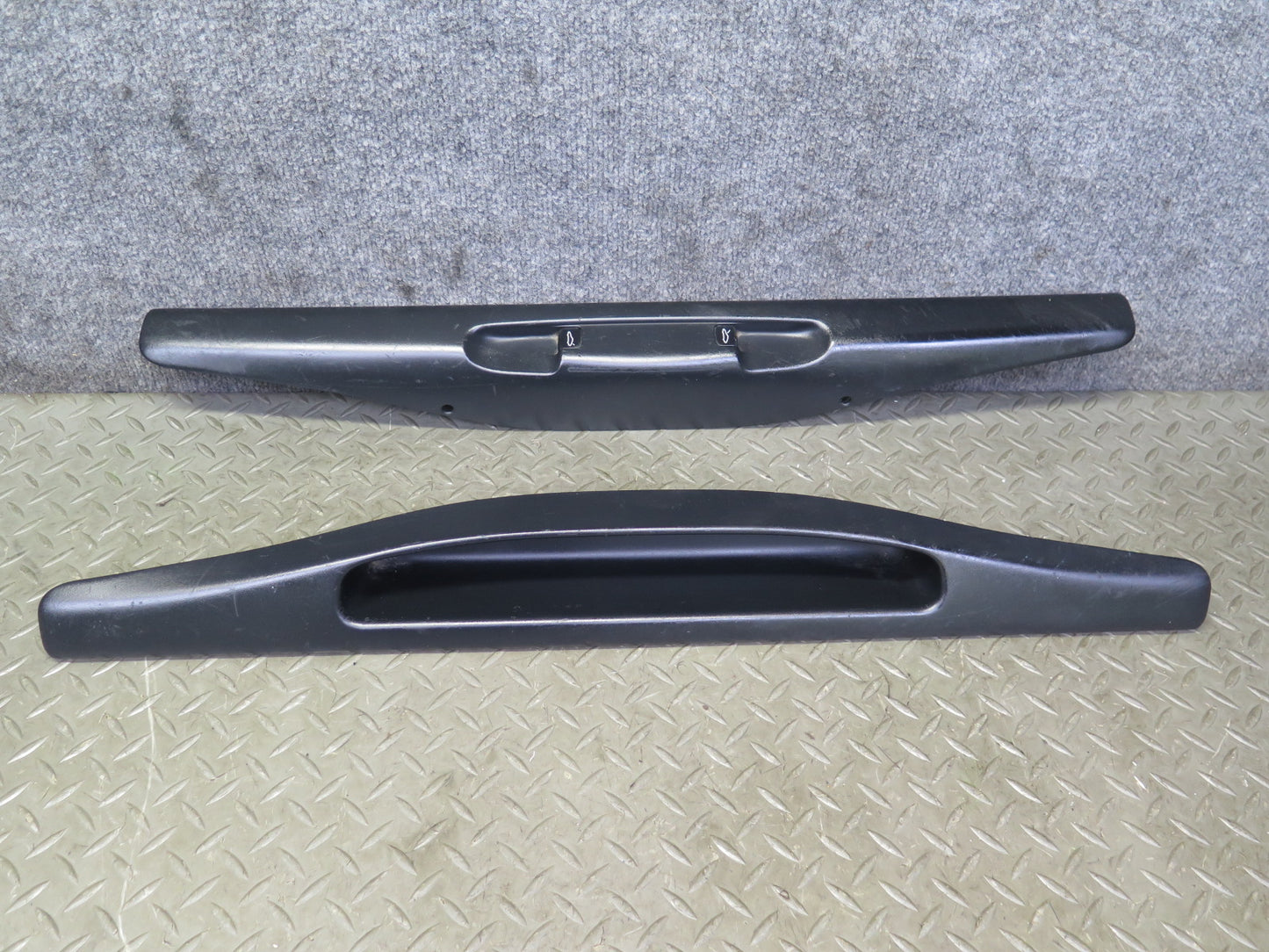 2002-2005 Porsche 911 996 Left & Right Scuff Trim Plate Panel w Switch Set of 2