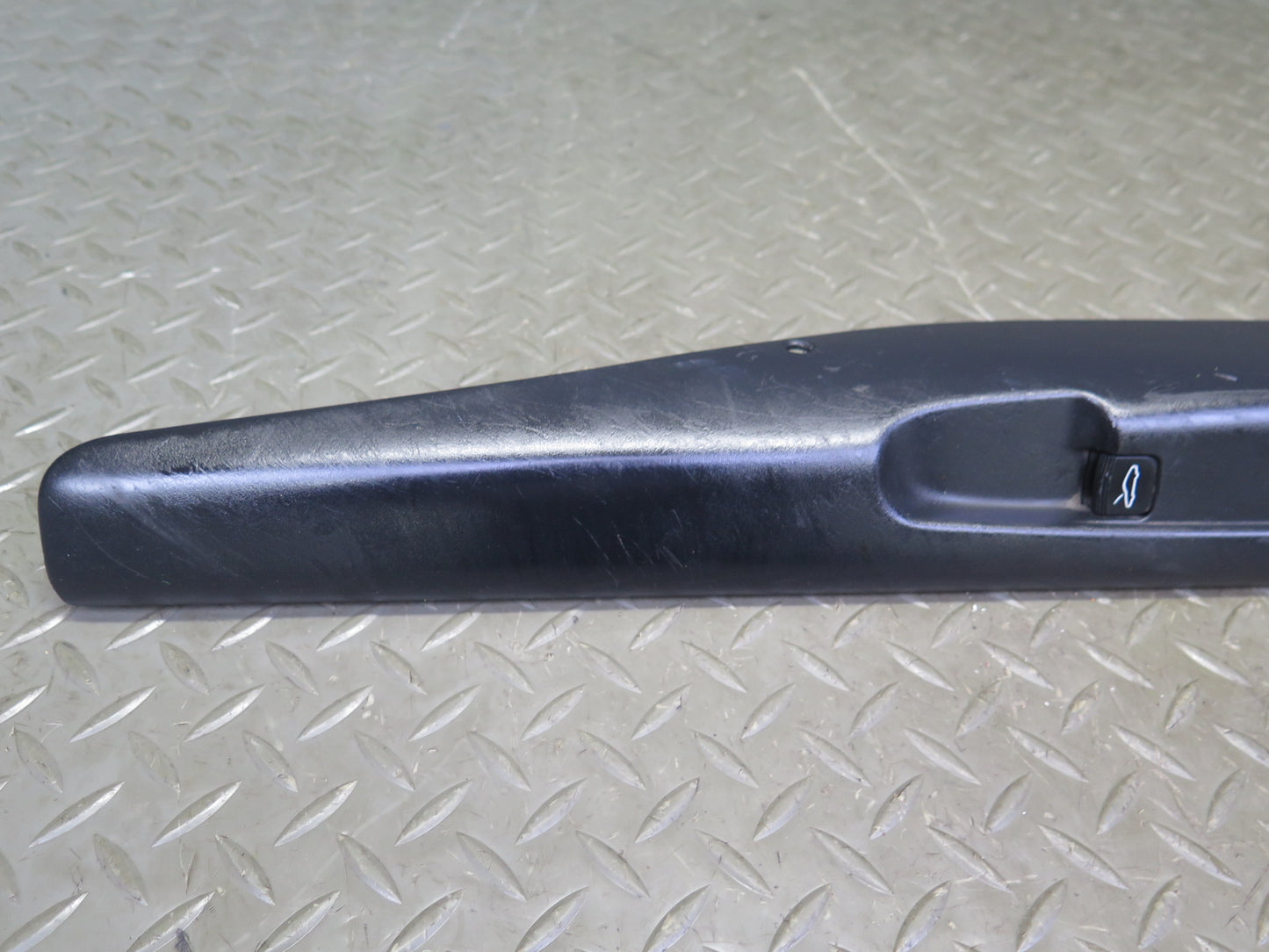 2002-2005 Porsche 911 996 Left & Right Scuff Trim Plate Panel w Switch Set of 2