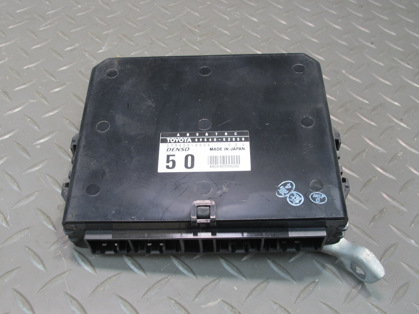 01-05 Lexus JCE10L IS300 ABS TRC Control Module 89540-53050 OEM