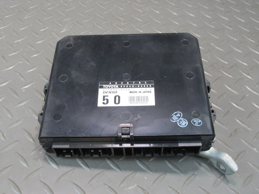 01-05 Lexus JCE10L IS300 ABS TRC Control Module 89540-53050 OEM