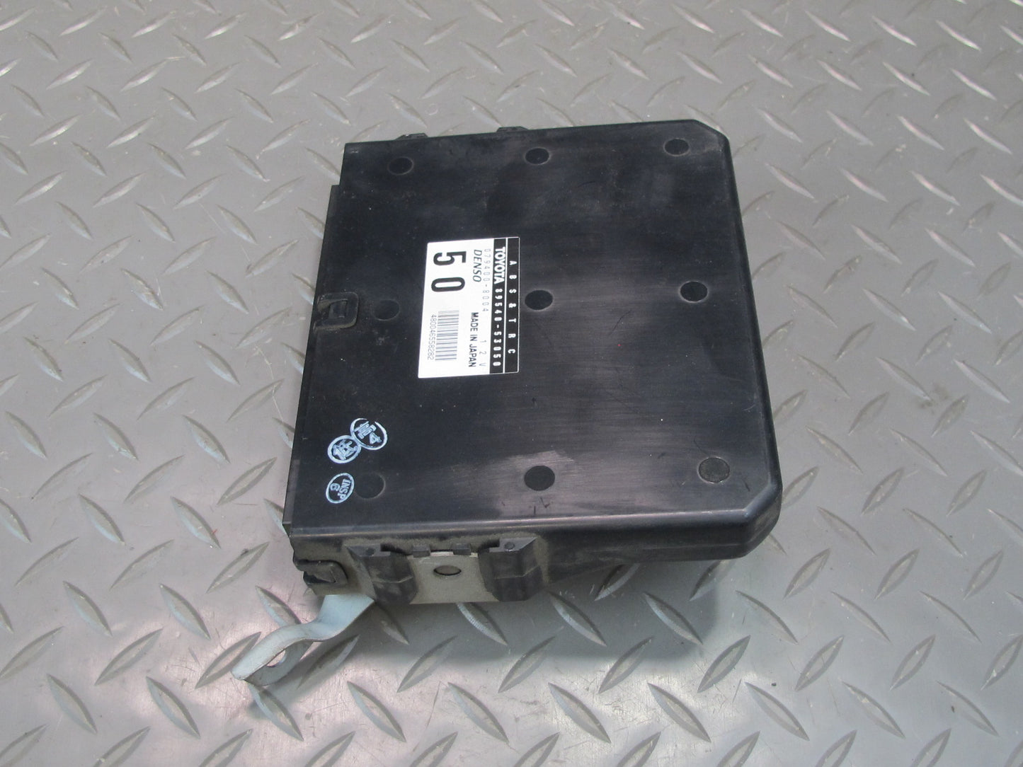 01-05 Lexus JCE10L IS300 ABS TRC Control Module 89540-53050 OEM