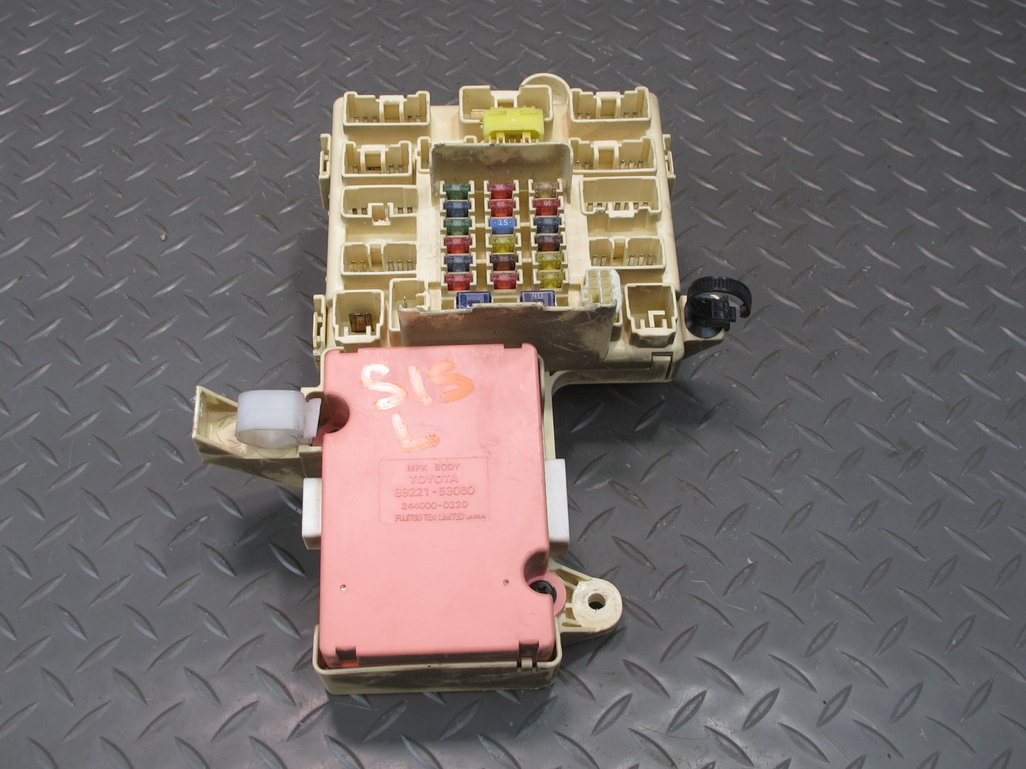 2001 Lexus JCE10L IS300 Left Junction Fuse Relay Box w Network Computer OEM