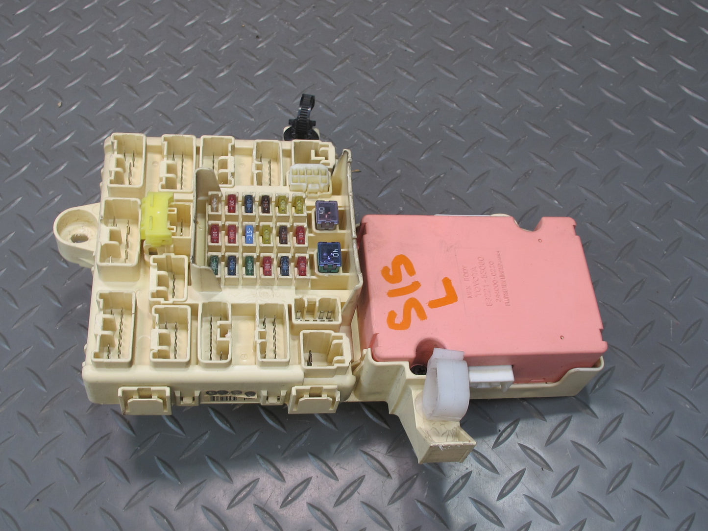 2001 Lexus JCE10L IS300 Left Junction Fuse Relay Box w Network Computer OEM