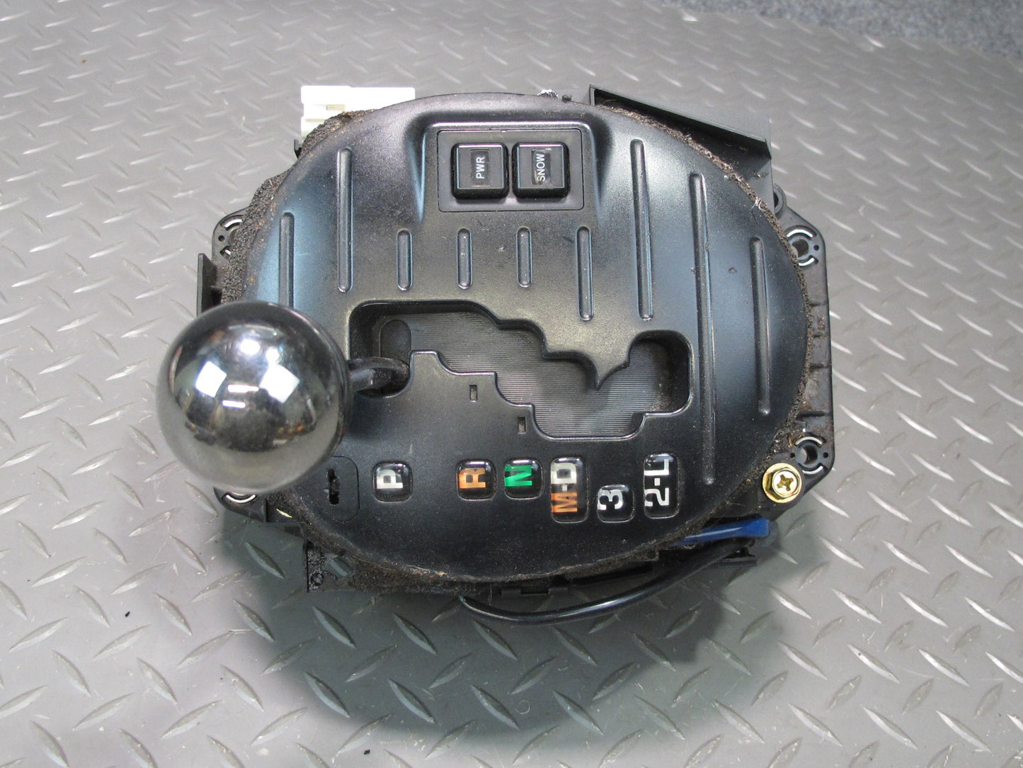 01-05 Lexus JCE10L IS300 A/T Automatic Transmission Gear Shifter w Knob OEM