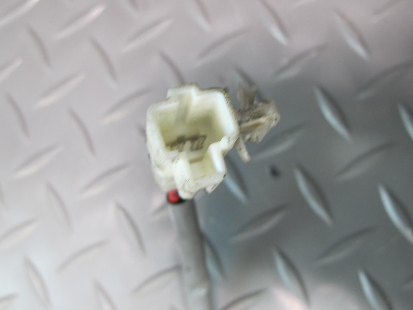 01-05 Lexus JCE10L IS300 Front Right Door Window Regulator w Motor OEM