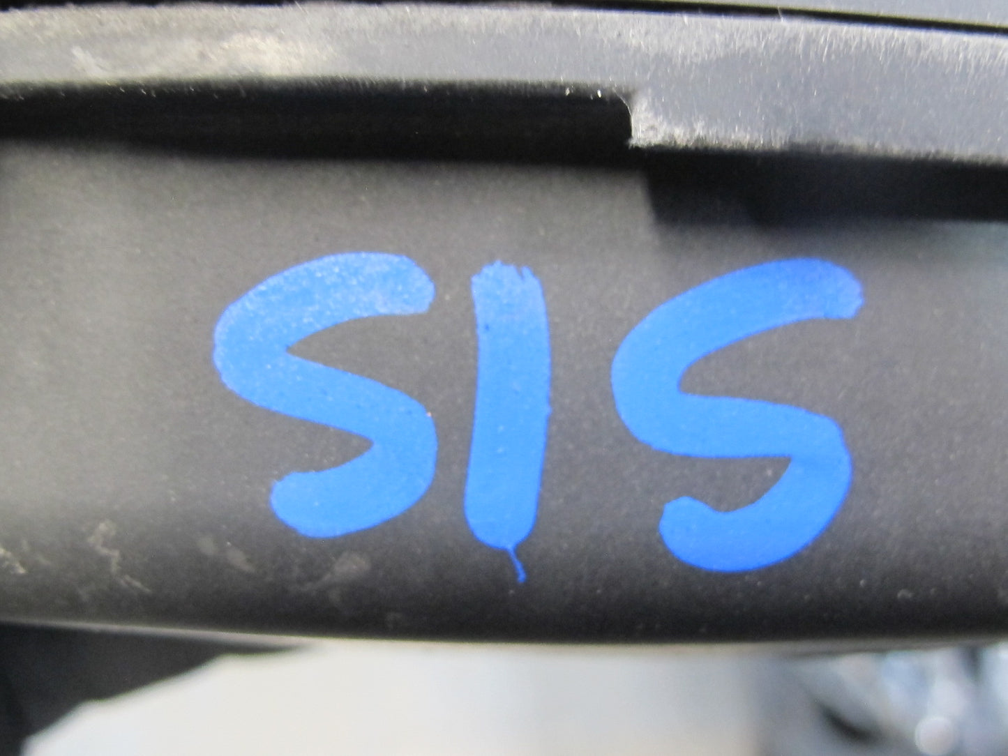 01-05 Lexus IS300 Engine Air Intake Cleaner Resonator Tube Duct OEM