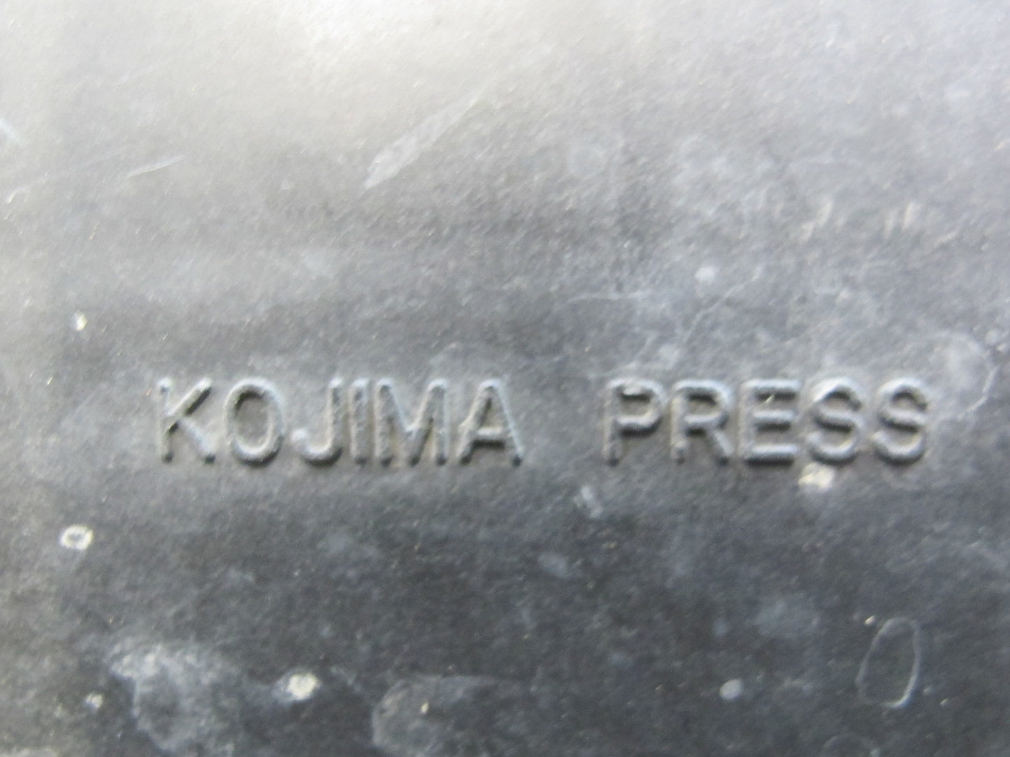 01-05 Lexus IS300 Engine Air Intake Cleaner Resonator Tube Duct OEM