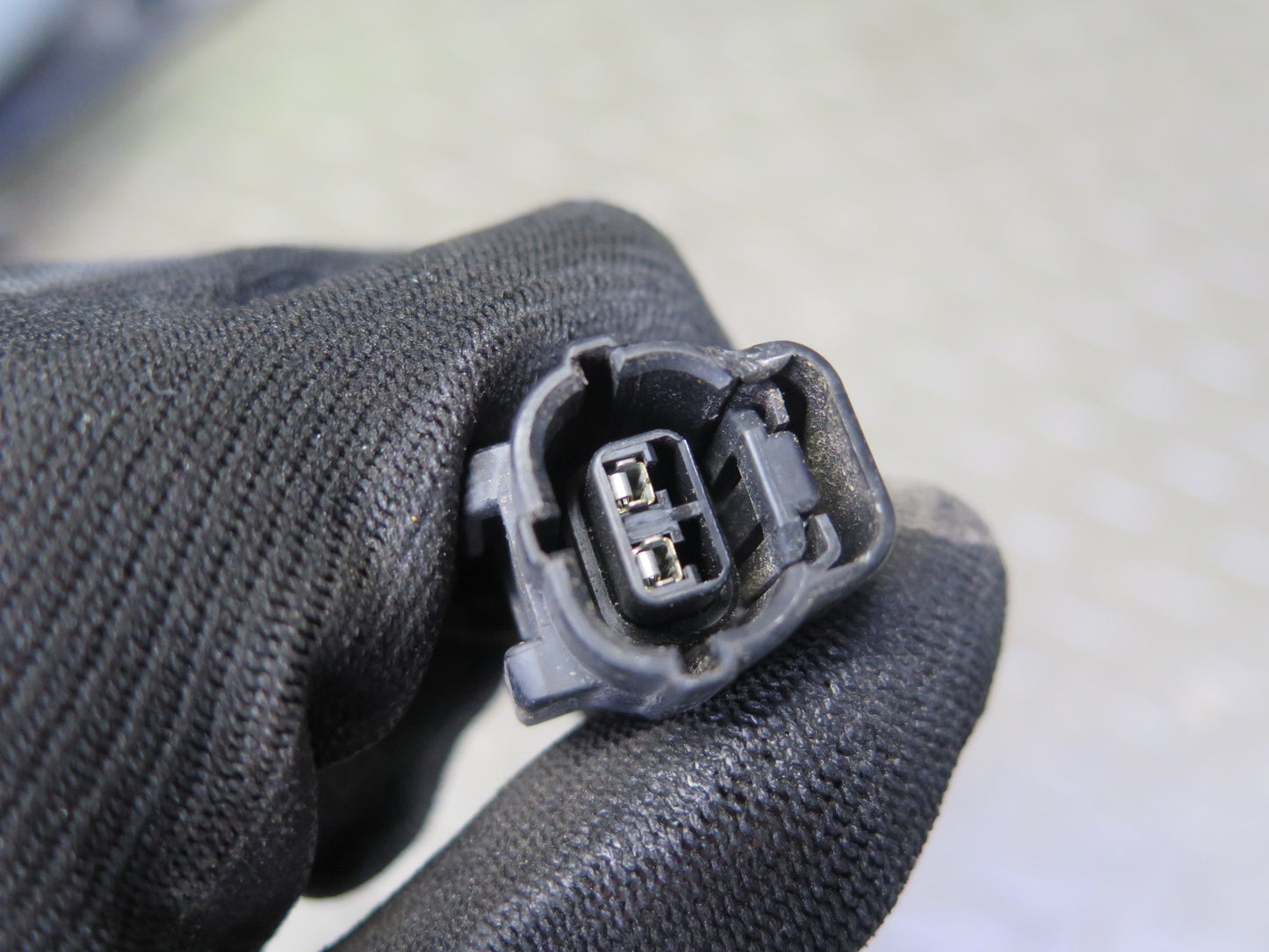 1999-2005 Porsche 911 Carrera 996 Rear Engine Deck Lid Spoiler Drive Motor Assy