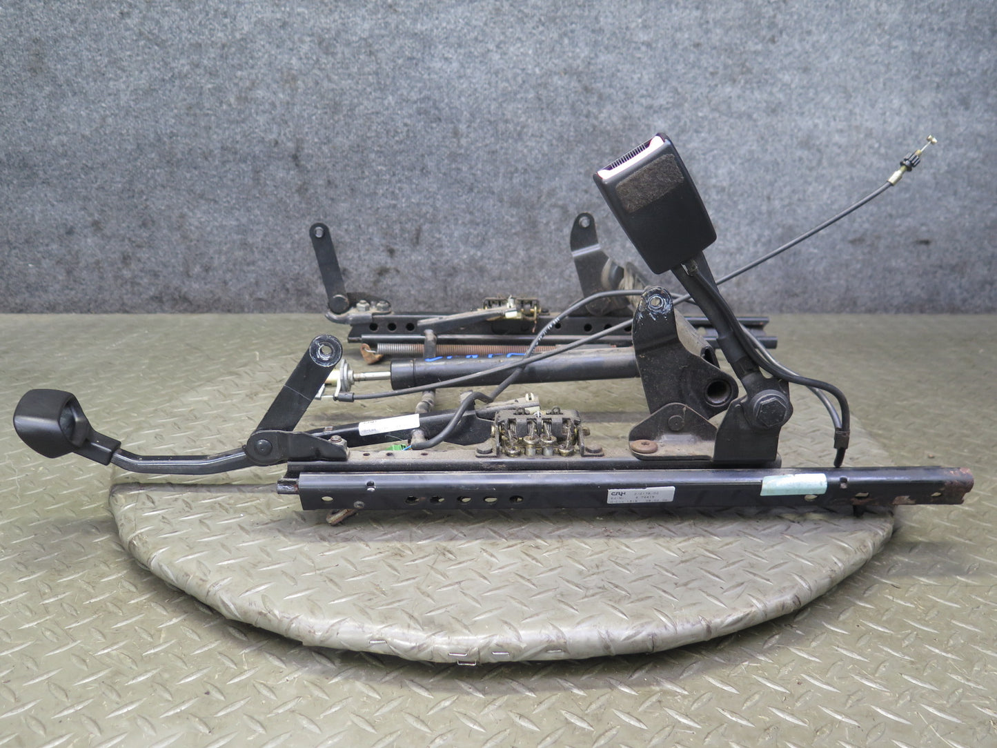 1999-2005 Porsche 911 996 Front Right Seat Lower Frame Track Rail