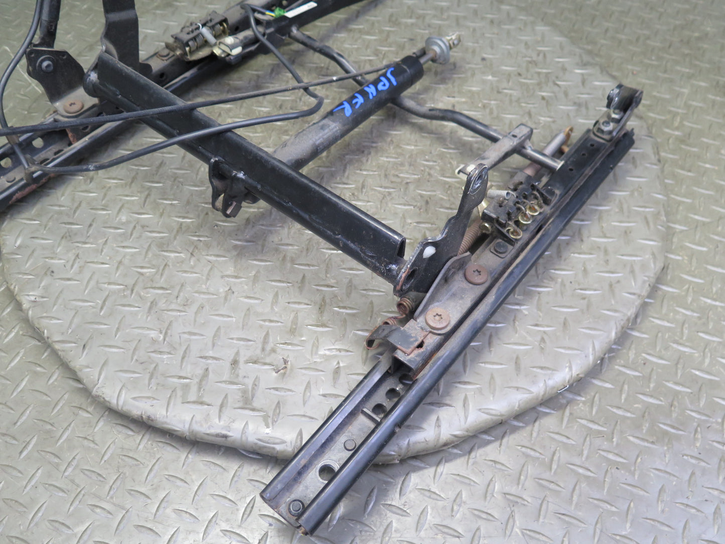 1999-2005 Porsche 911 996 Front Right Seat Lower Frame Track Rail