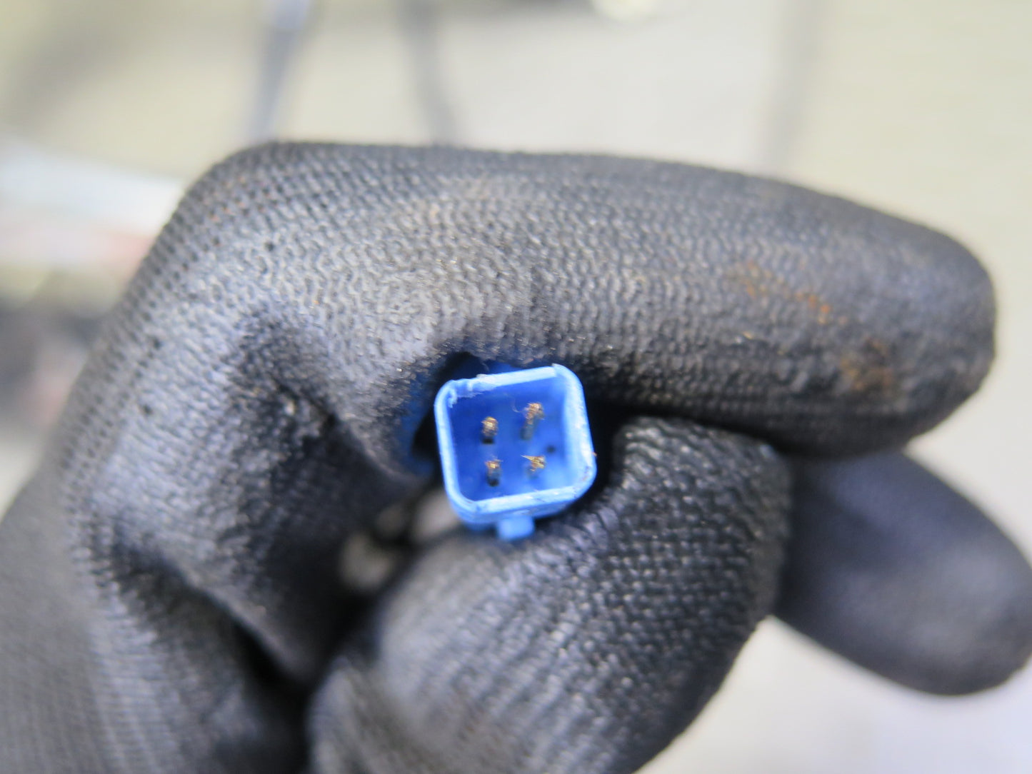 1999-2005 Porsche 911 996 Front Left Seat Lower Frame Track Rail