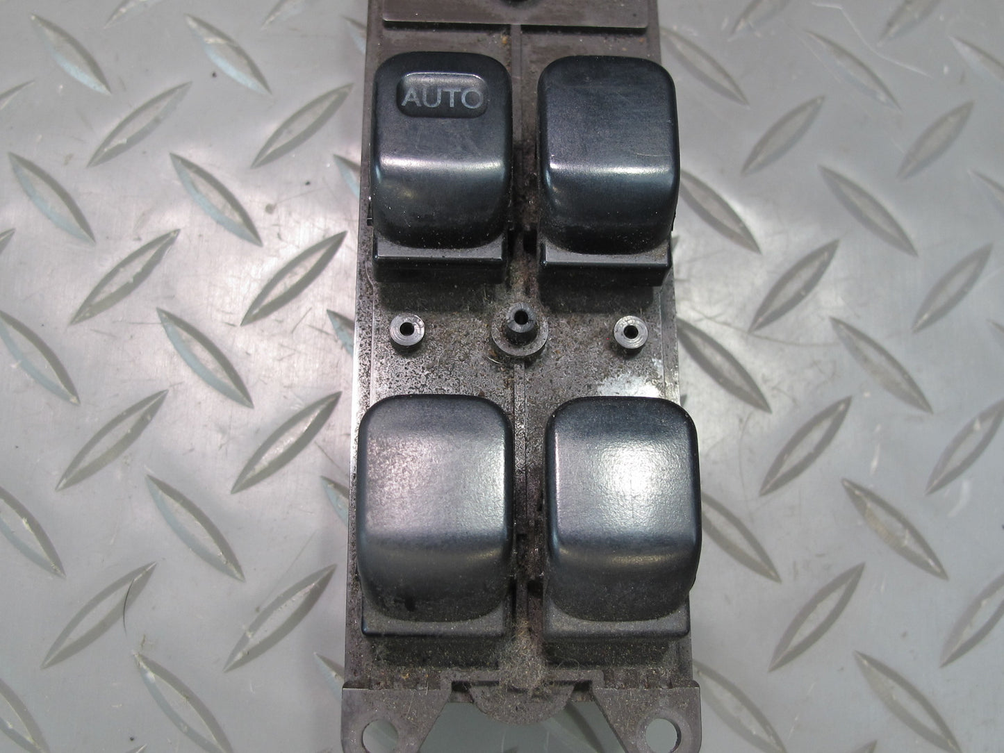 01-05 Lexus JCE10L IS300 Front Left Door Master Power Window Switch OEM