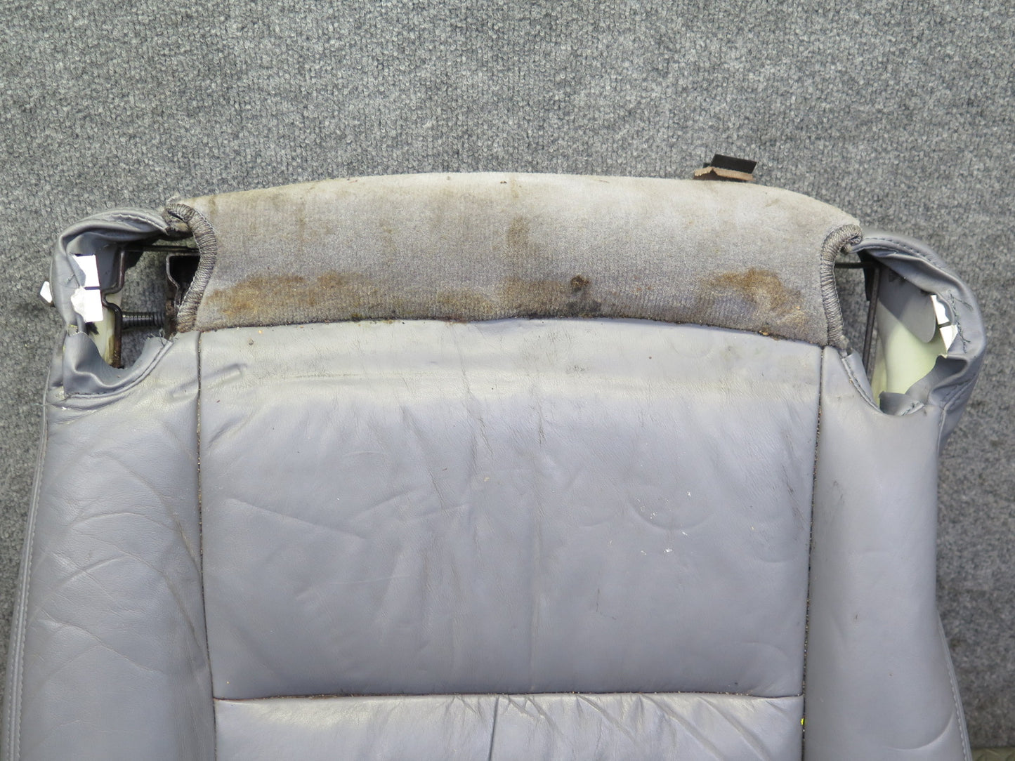 98-00 Lexus UCF20 LS400 Front Right Seat Lower Leather Cushion Gray w Switch OEM